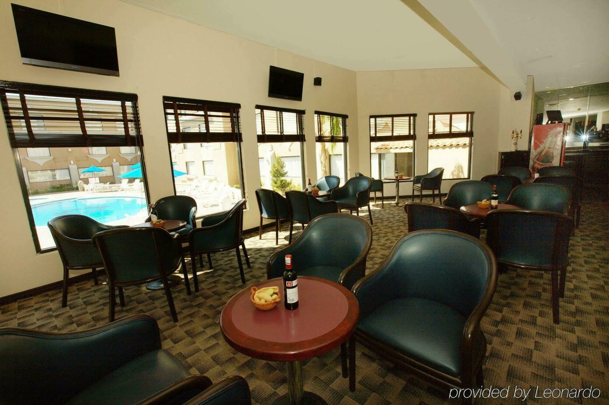 Fiesta Inn Monclova Restaurant foto